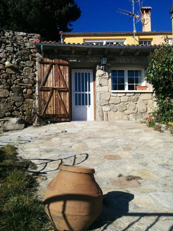 Casa Rural Almanzor Наваредонда де Гредос Екстериор снимка